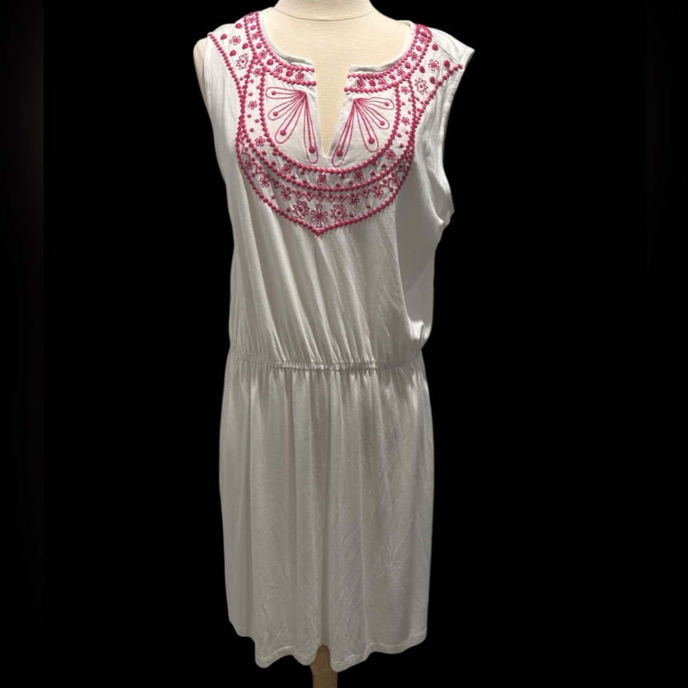 Cato Women’s White with Pink Embroidery Summer Vacation Casual Dress-size Large
